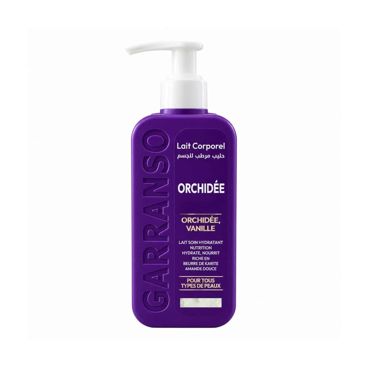 Leche corporal «Orquídea Garranso», frasco morado con dosificador blanco sobre fondo blanco